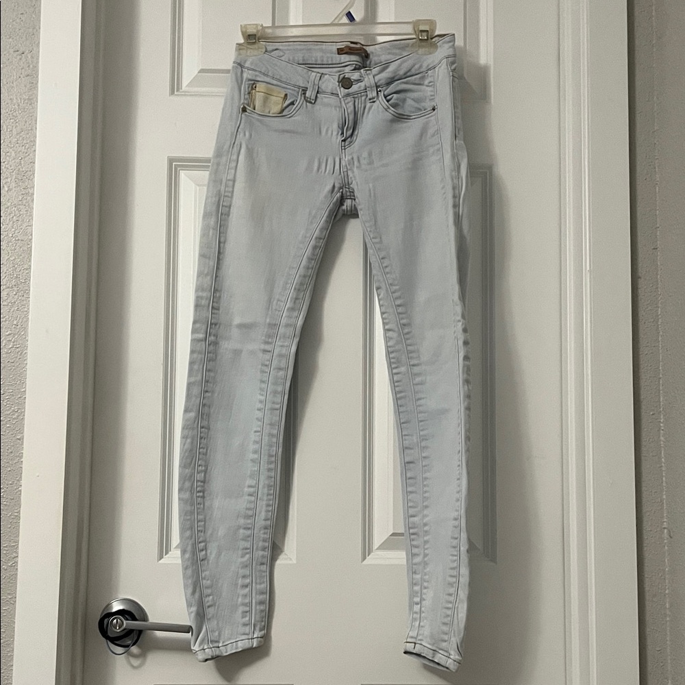 Pull&Bear Women's Light blue tapered Leg Jeans
